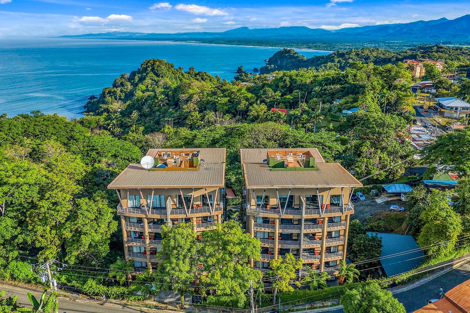 Luxury Penthouse For Sale - Los Altos Penthouse Suites UNIT 28B - Luxury Trees Point Penthouse Condo Sales
