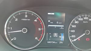 2019 Mitsubishi Montero Sport SUV in excellent condition, 45,000 km, 4x4 with roof rack, ideal for off-road adventures in Costa Rica.
