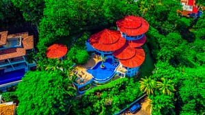 Casa Cinco Vistas: Panoramic Villa in Playa Flamingo