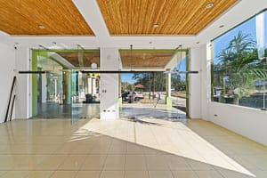870m2 Tamarindo Commercial Center