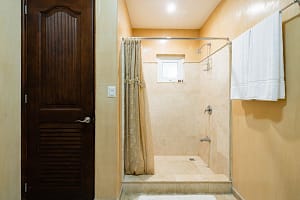 Costa-Rica-Luxury-Condo-Diria-303-011