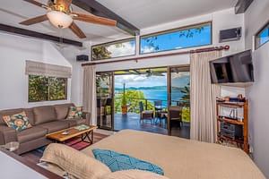Casa Las Brisas: Ocean View Luxury Home with Guest House in Playa Flamingo