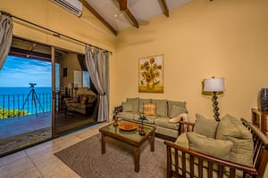 Casa Las Brisas: Ocean View Luxury Home with Guest House in Playa Flamingo