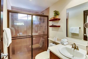 The Cove at Playa Ocotal Spacious 3-bed, 3.5-bath property just a 3-minute walk from Ocotal Beach. Features a flexible lock-off layout, modern amenities, and a pool. Priced at $349,000.