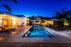 Casa Duna: 7-Beds, 6-Baths | 1600 sqm Lot | Brand New 2 Homes in Senderos, Tamarindo -modern houses on the beach