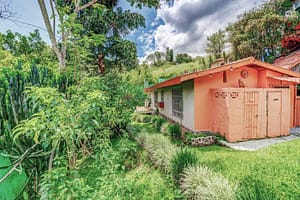 6-Bedroom Alajuela Home with Pool - Ideal for Airbnb - homes for sale in Costa Rica