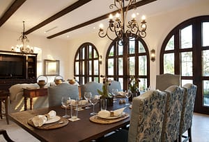 Elegant beachfront dining area with ocean views at Casa de Tom, Las Catalinas