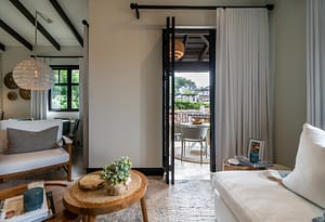 Modern open concept kitchen with bright finishes at 18 Calle La Ronda Las Catalinas Costa Rica Fully equipped kitchen with natural light and fresh design at 18 Calle La Ronda steps from Playa Danta