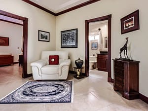 Cariari Gem: Luxurious Home with View & Pool for Sale - luxurious home with pool