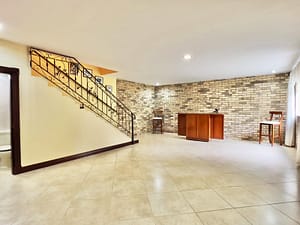 Cariari Gem: Luxurious Home with View & Pool for Sale - luxurious home with pool