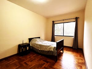 4-Bedroom in Jaboncillos de Escazú- Jardín - 4 bedroom home for sale