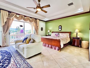 Cariari Gem: Luxurious Home with View & Pool for Sale - luxurious home with pool