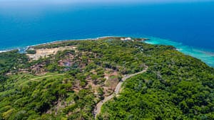 Blue Moon Ocean Front Community Roatan, View 8