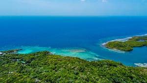 Blue Moon Ocean Front Community Roatan, View 9