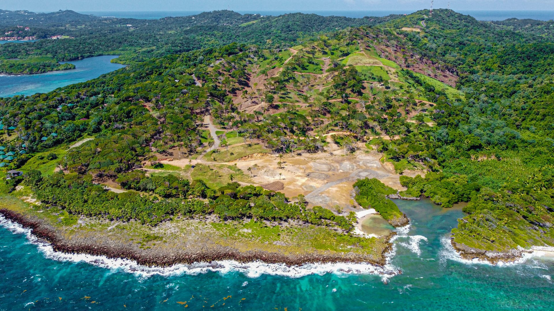 Blue Moon Ocean Front Community Roatan, View 15