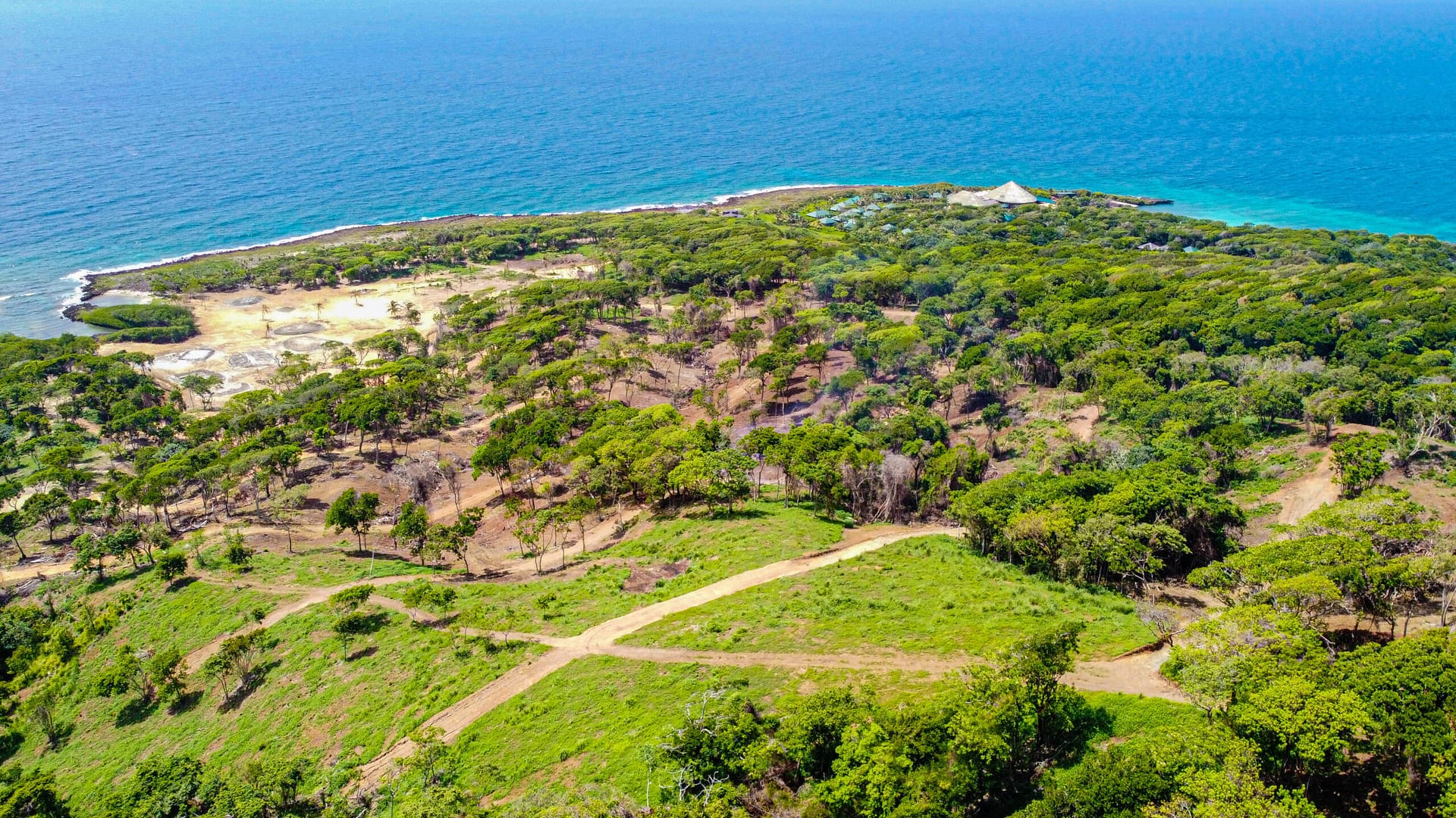 Blue Moon Ocean Front Community Roatan, View 4