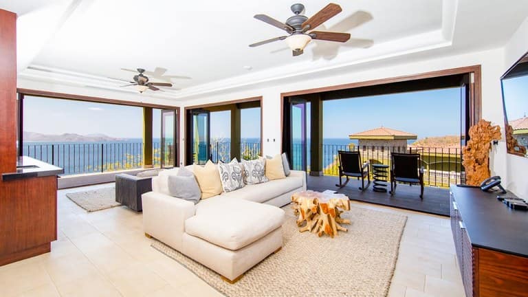 Panorama 204: ≋ Awe-inspiring Ocean Front Condos with multiple ocean views in every direction!